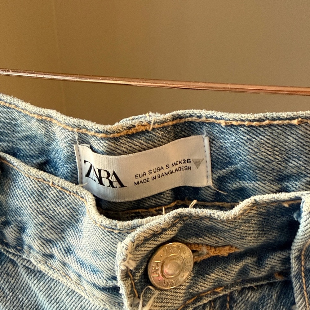Zara Light Blue Denim Skirt - Picture 2 of 5